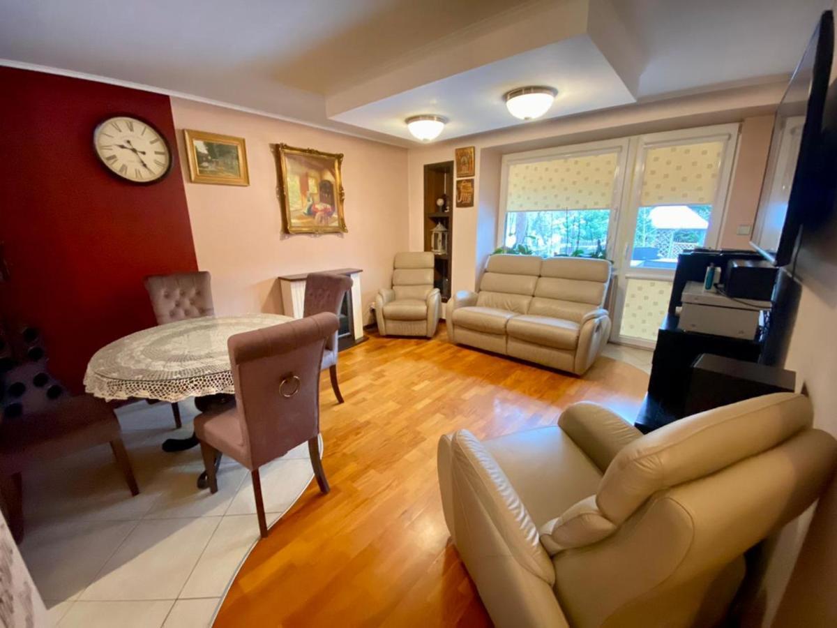 Warsaw Garden Apartment 70M2 Buitenkant foto